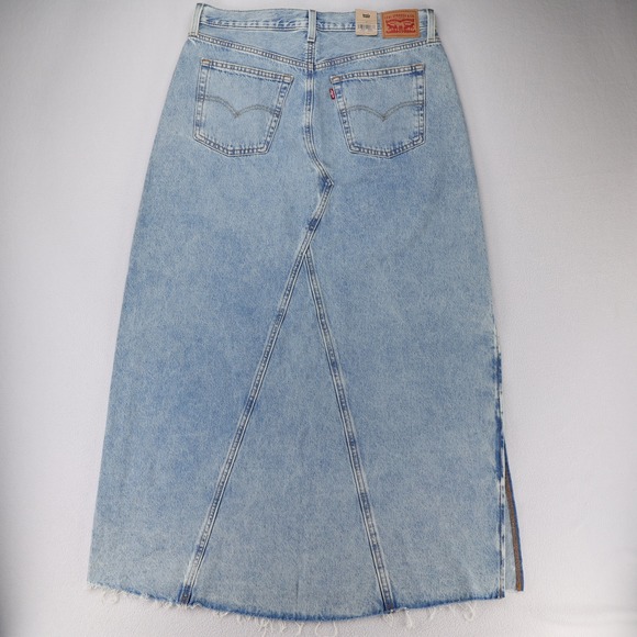 Levi's Dresses & Skirts - Levi's Women Light Wash Blue Denim Front Slit Maxi Skirt Size 32 NWT